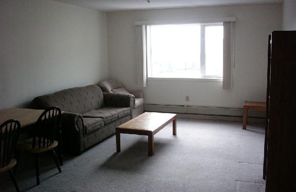 barebones iqaluit pad