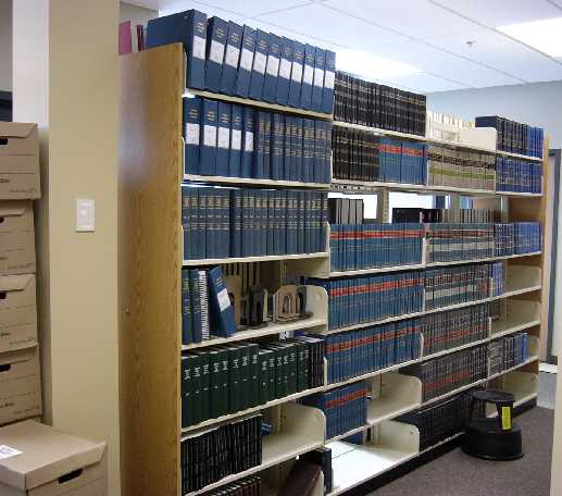 photo of library shelf spacing
